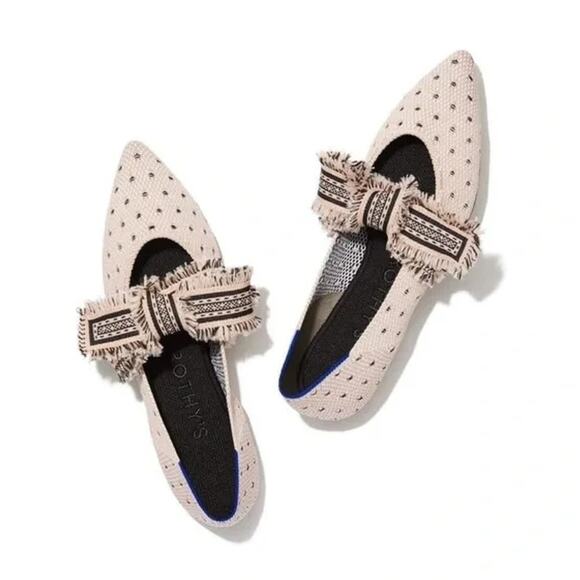 ROTHY'S Tuxedo Mary Janes Flats Tan Pointed Toe Fringed Bow Women's 8 - Picture 1 of 7